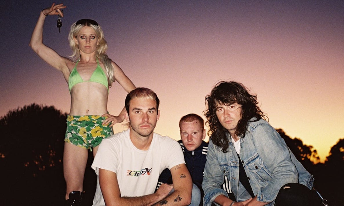 Amyl And The Sniffers - Comfort to me